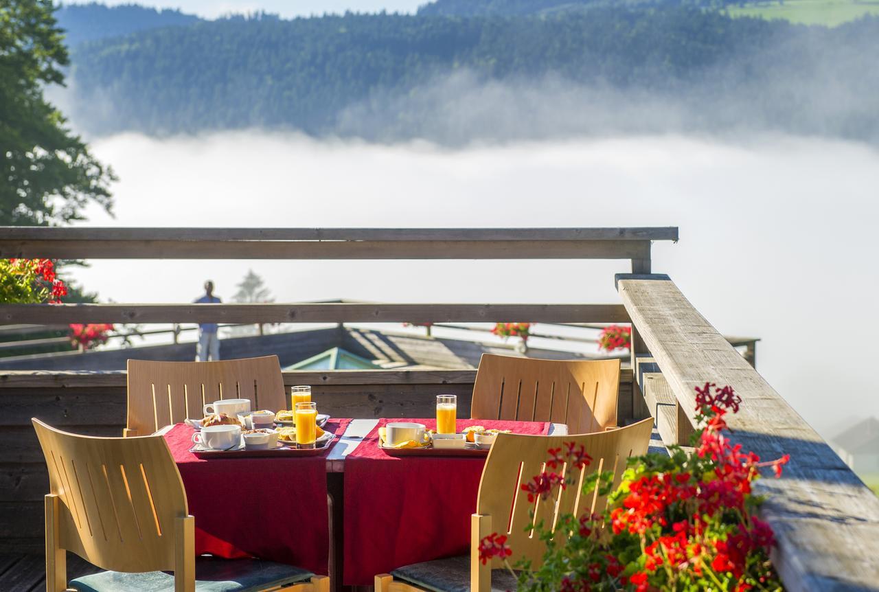 Evasion Tonique Hotel Villers-le-Lac Exterior photo