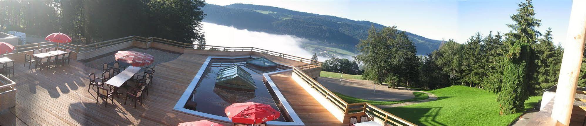 Evasion Tonique Hotel Villers-le-Lac Exterior photo